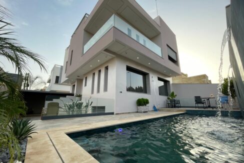 VILLA A VENDRE MEKNES